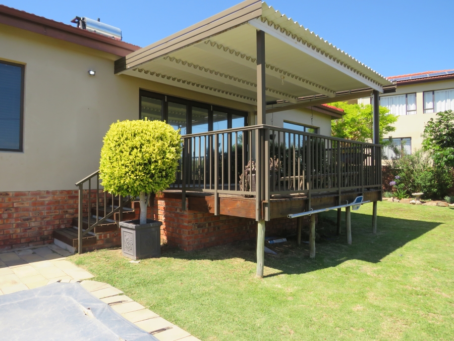 3 Bedroom Property for Sale in Emerald Heights Eastern Cape